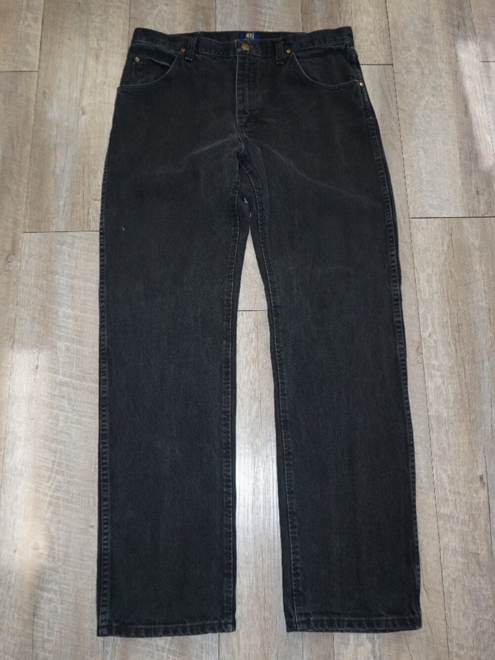 Wrangler 47MWZ Regular Fit Jeans